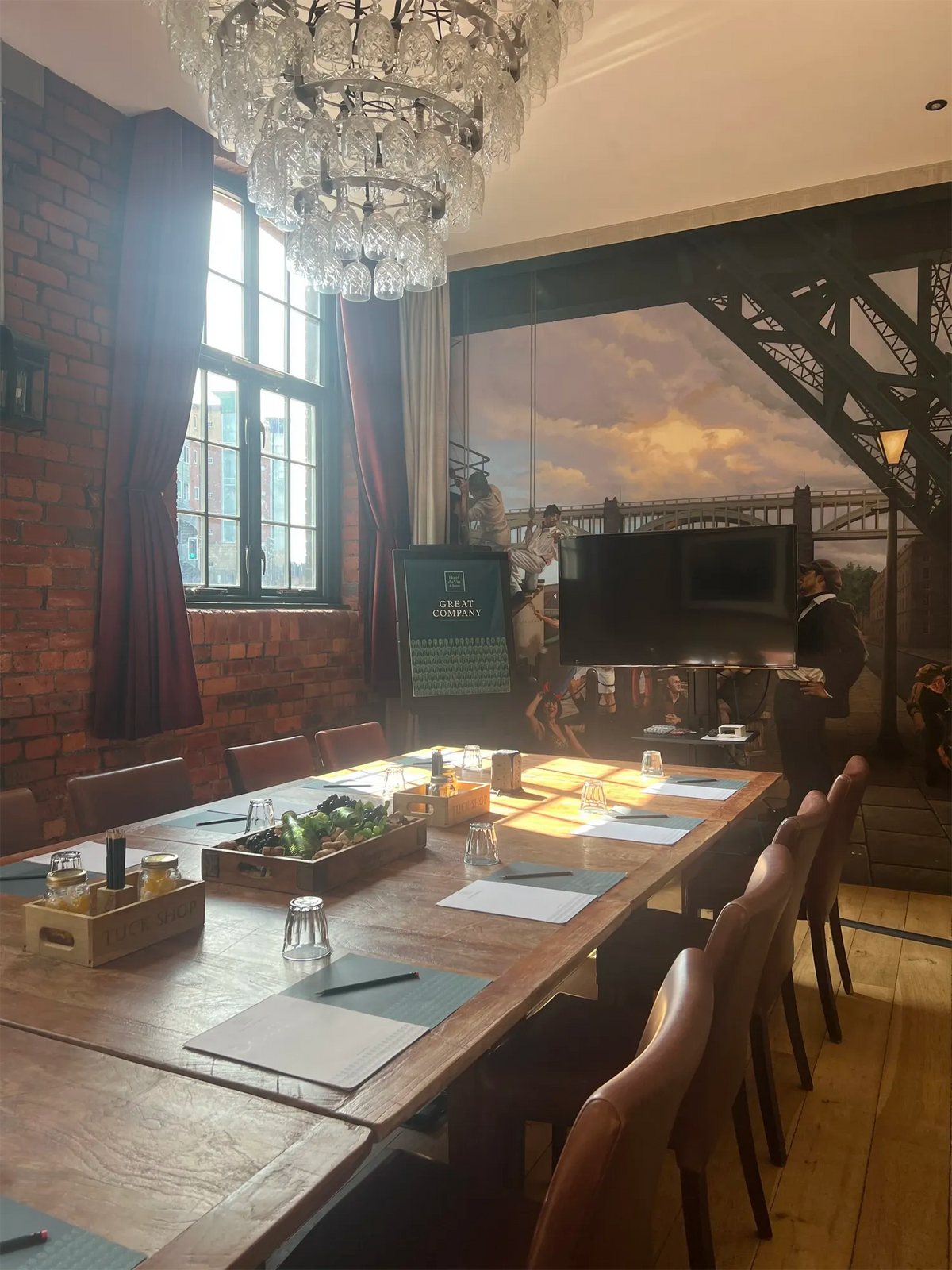 interior of hotel du vin newcastle where modern calligraphy workshop is taking place